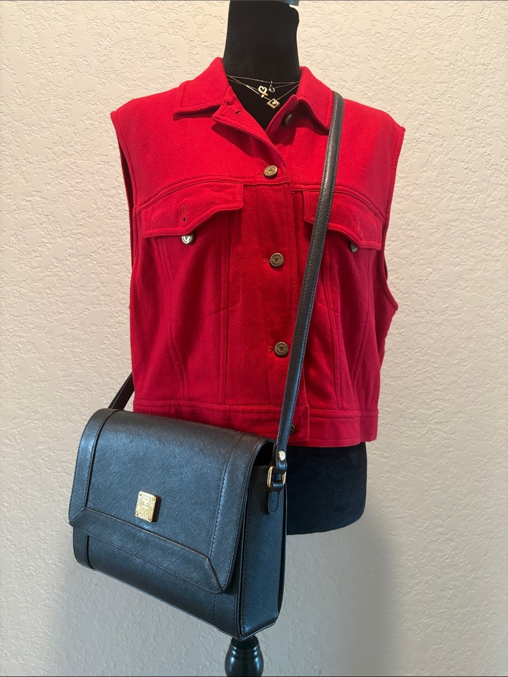 MCM Black Leather Saffiano Shoulder Bag - Crossbody
